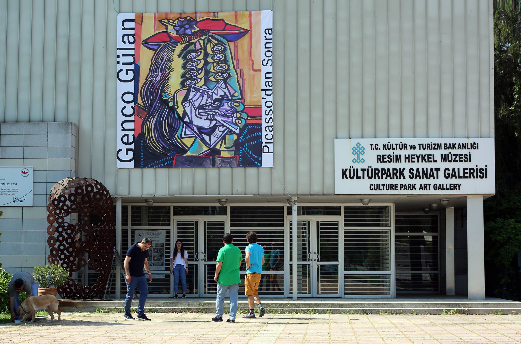 Genco Gülan, Feyza (Coke), 2017. Oil on canvas.  87cm x73cm.