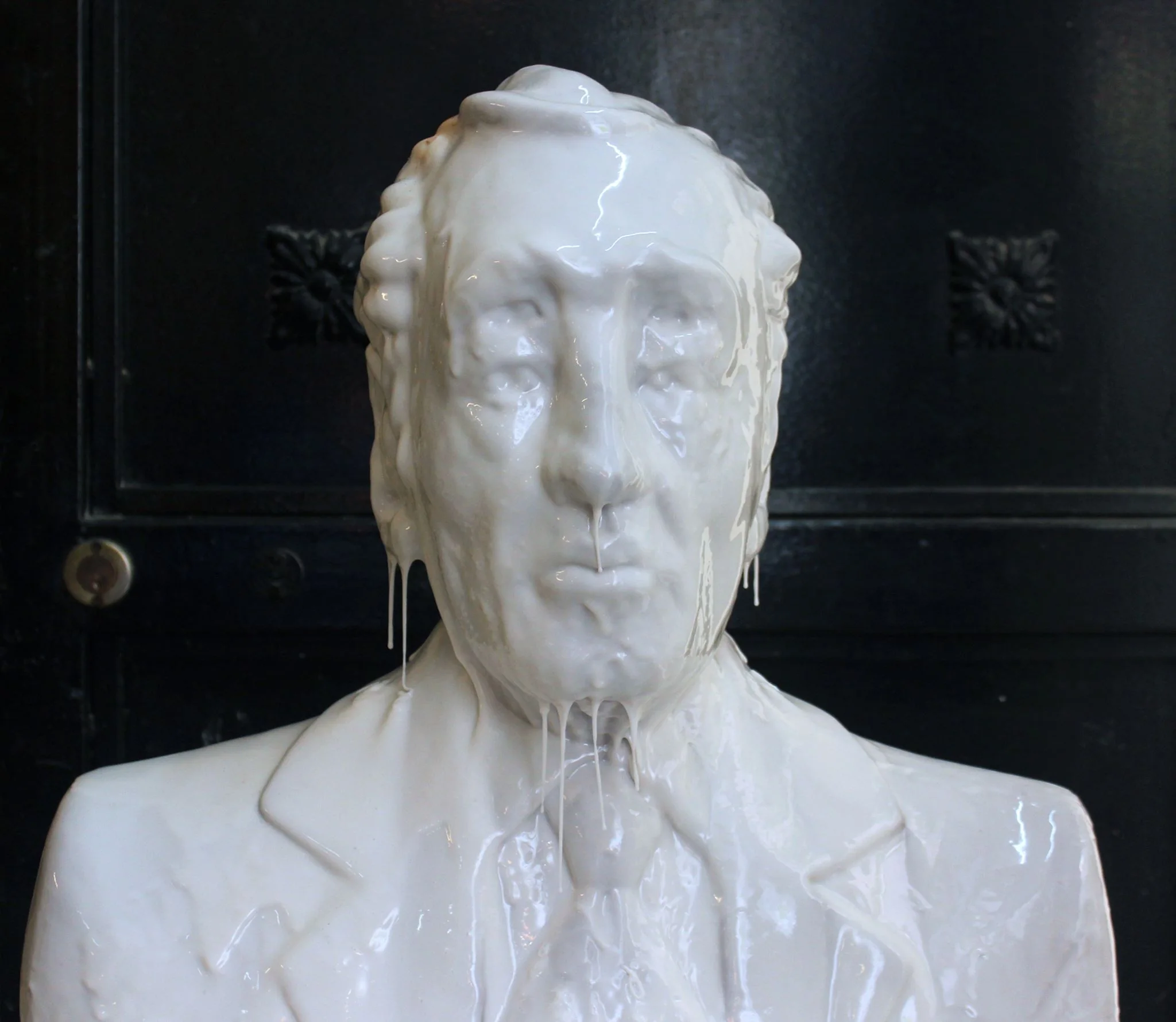 Bust