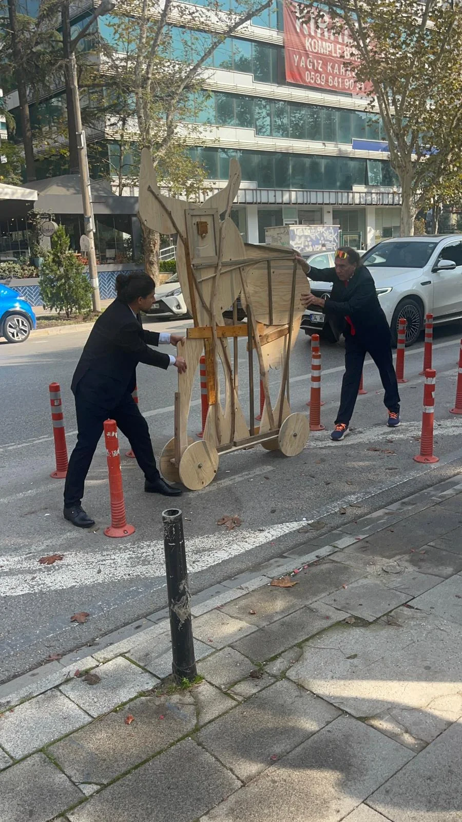 Moving Sculptures